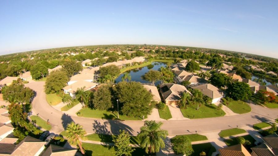 Falcons Glen 3 Vacations to America